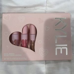 Kylie Velvet Lipstick Set